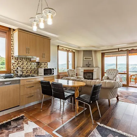 Exceptional Villa With Private Pool And Marvelous View In Sile *